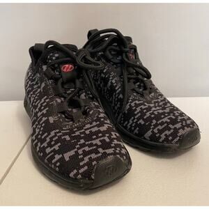 Heely’s youth size 3 black and gray‎